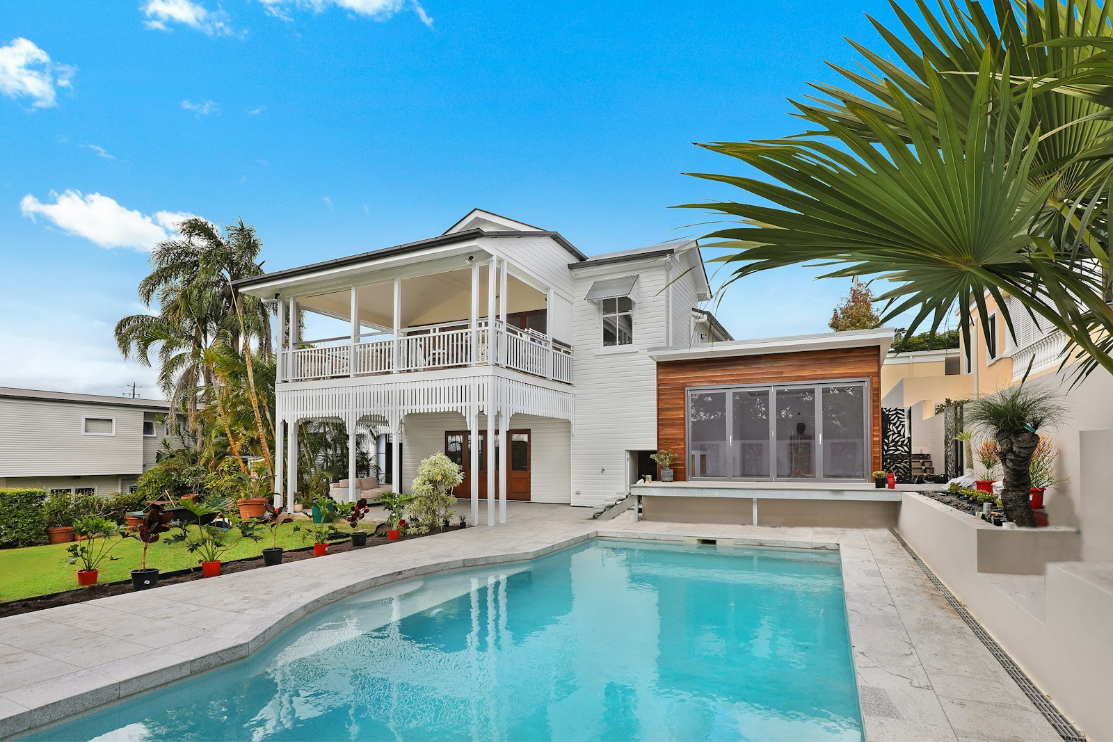 Modern custom estate